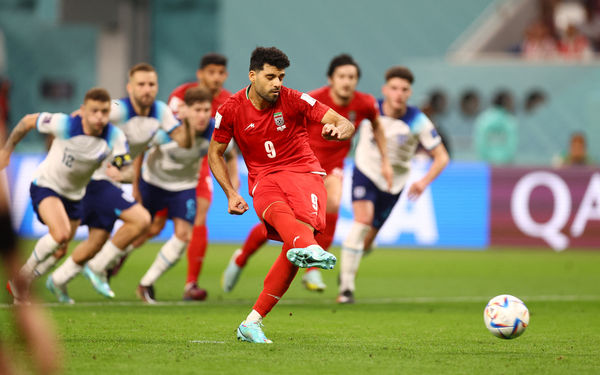 哈里王子48小时两次公开调侃特朗普，从ICE到世界杯火力不减哈里两度调侃特朗普特朗普暂未回应