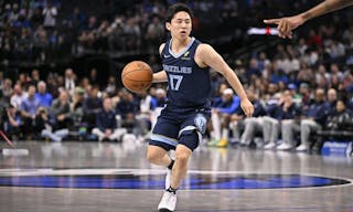 一位重病球迷被邀请看阿贾克斯的比赛，但因病情恶化未能实现